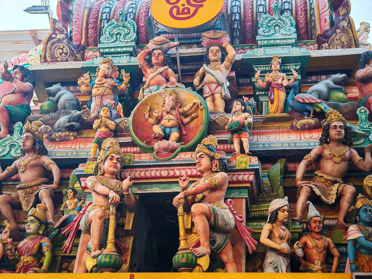 Painted figures on the gopuram of Manakula Vinayagar Temple